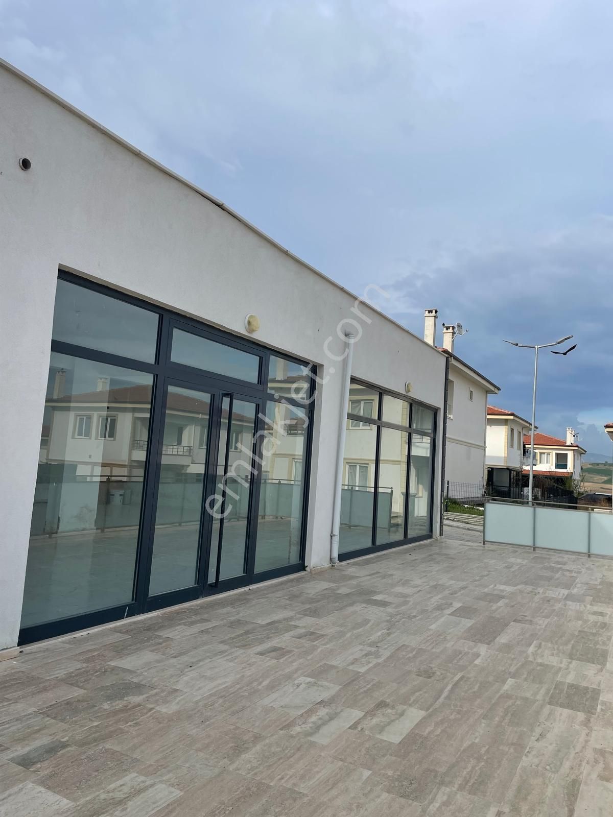 Şarköy De Işık Emlaktan İstiklal Mah De 3+1 140 M2 Mustakil Villa - Görsel 24