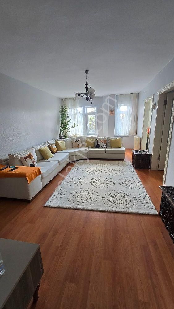 Saimekadın Mh 3+1 Yüksek Giriş Merkezi Konum Park Manzaralı Satılık Daire Yıldız Emlak'tan