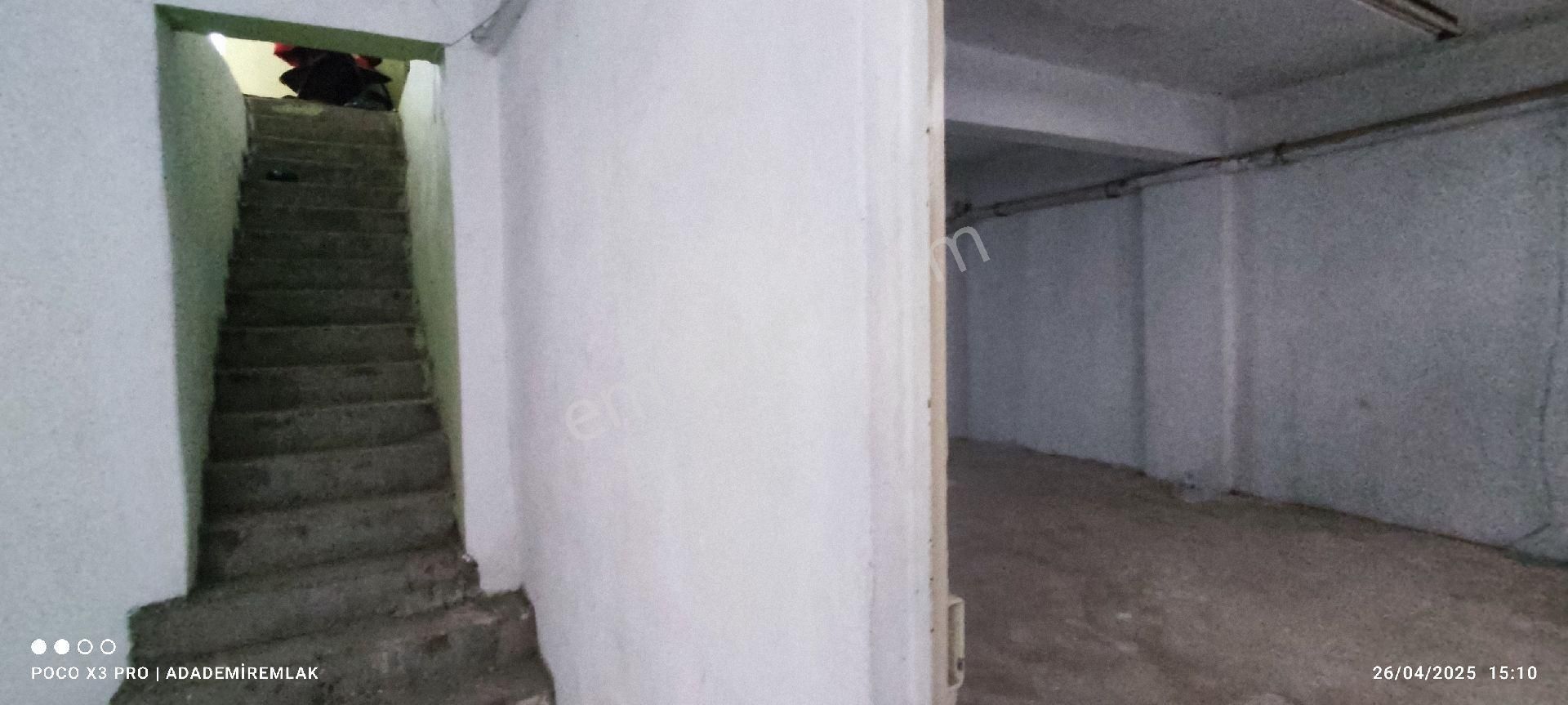 Kiralik 90 M2 Bodrum Kat Depo Mimar Sinan Mh Esenler
