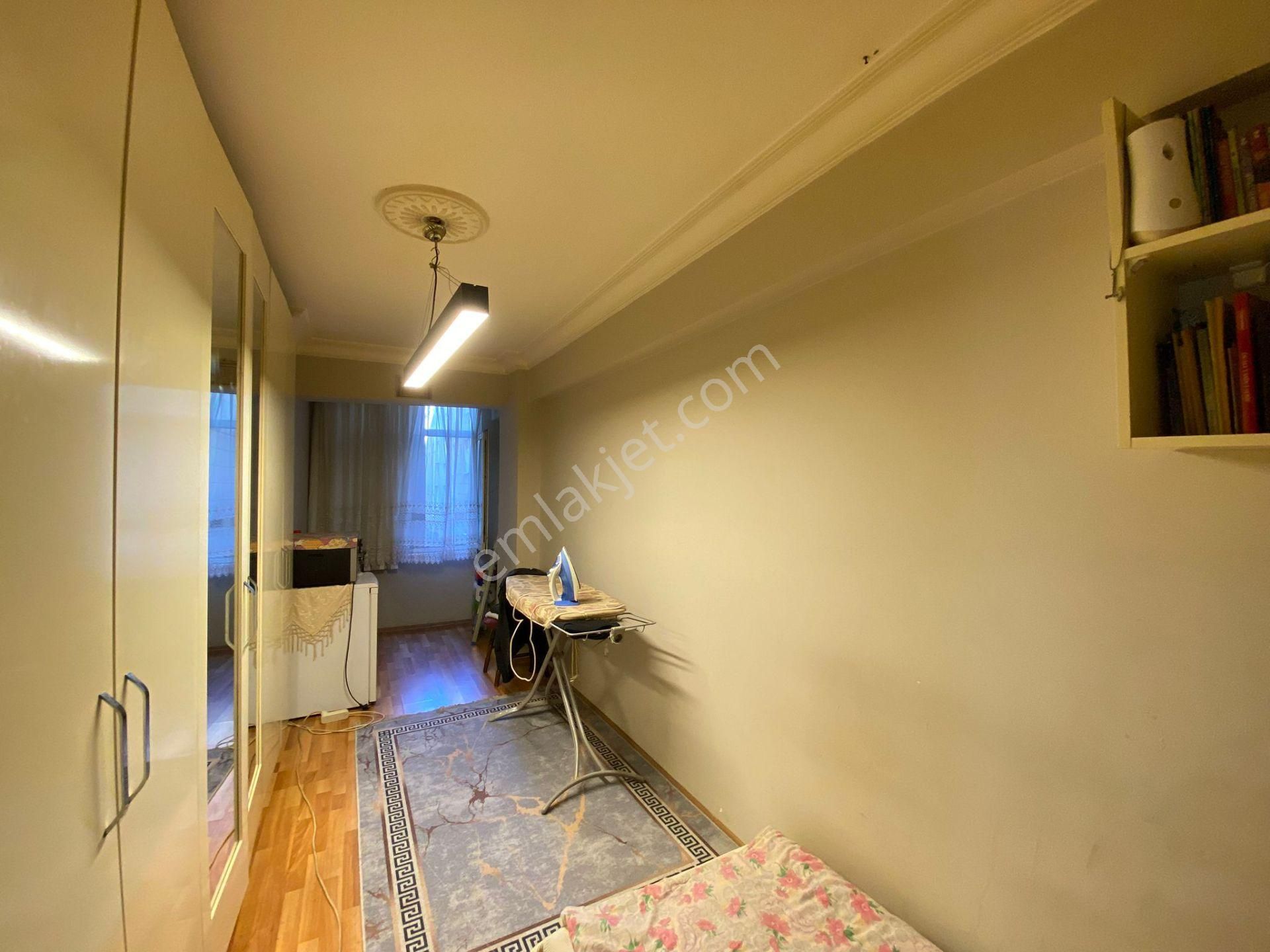 Sultançiftliği'nin Göbeğinde Emsalsiz 155 M2 3+1 Fırsat Daire! - Görsel 30