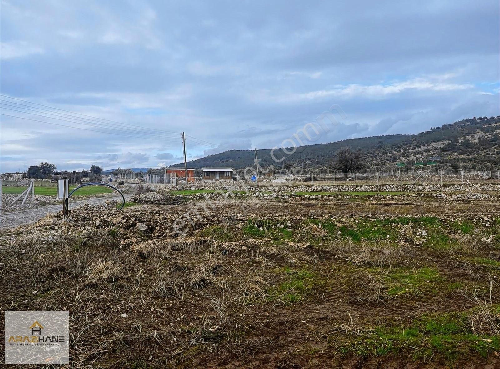 Milas Çamköy Çıkışı Kayaderesı Gökbelde Asvlatta Sıfır Tarla - Görsel 7