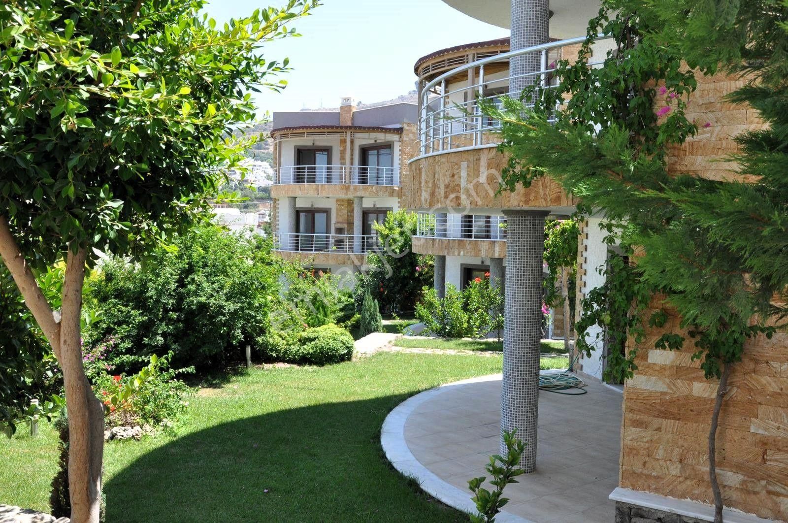 Havuzlu Güvenlikli Sitede, Deniz Manzaralı, Saunalı, 4+2 Villa - Görsel 5