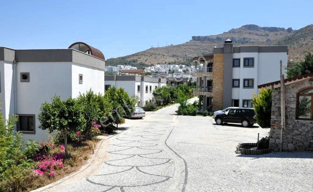 Havuzlu Güvenlikli Sitede, Deniz Manzaralı, Saunalı, 4+2 Villa - Görsel 12