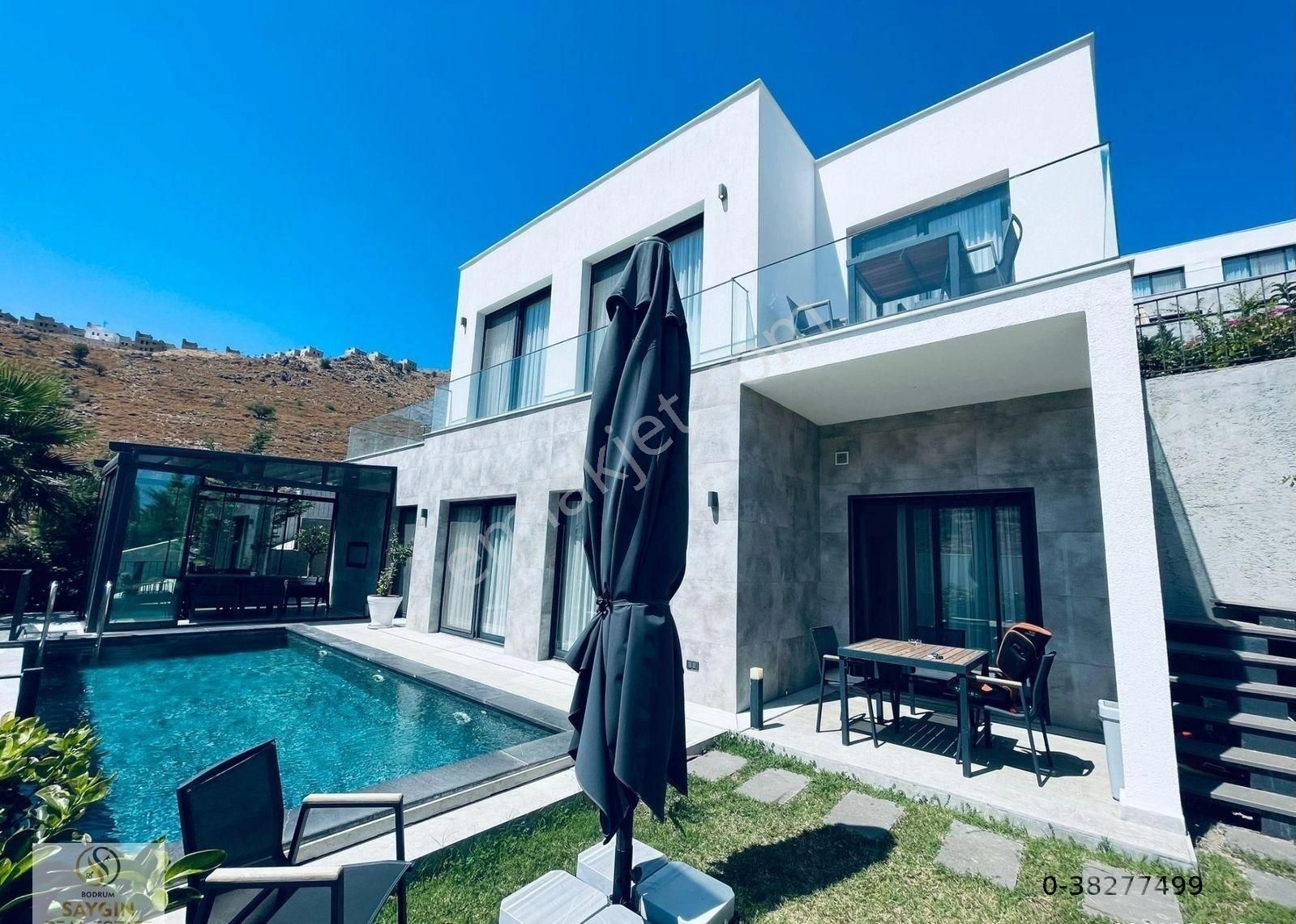 Yahşi'de Güvenlikli Sitede 4+1 Müstakil Havuzlu Eşyalı Villa - Görsel 8