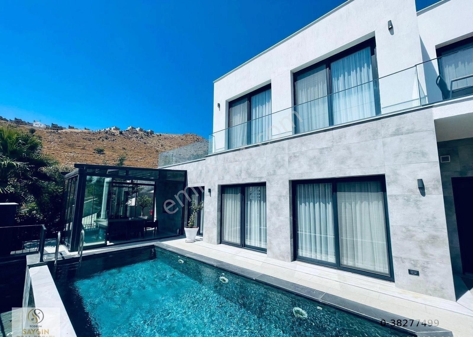 Yahşi'de Güvenlikli Sitede 4+1 Müstakil Havuzlu Eşyalı Villa - Görsel 20