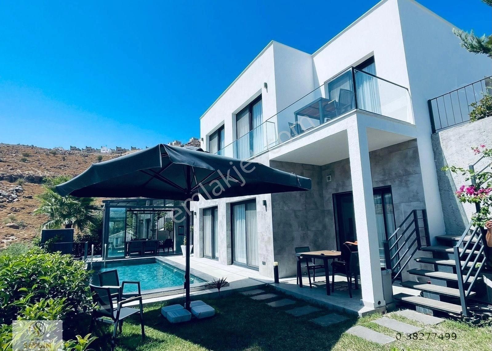 Yahşi'de Güvenlikli Sitede 4+1 Müstakil Havuzlu Eşyalı Villa - Görsel 3