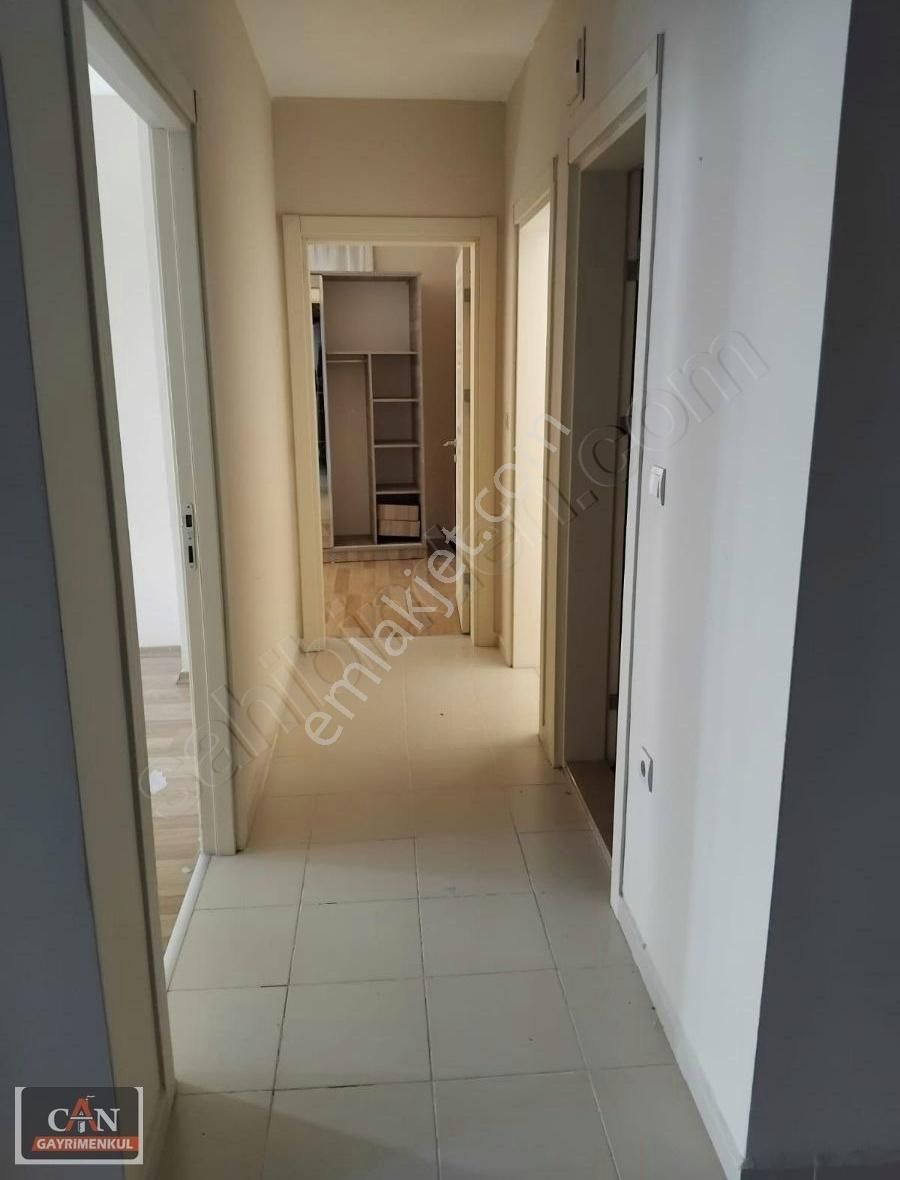 Kayaşehir 7ci Bölge Satılık 2+1 Arakat 75m