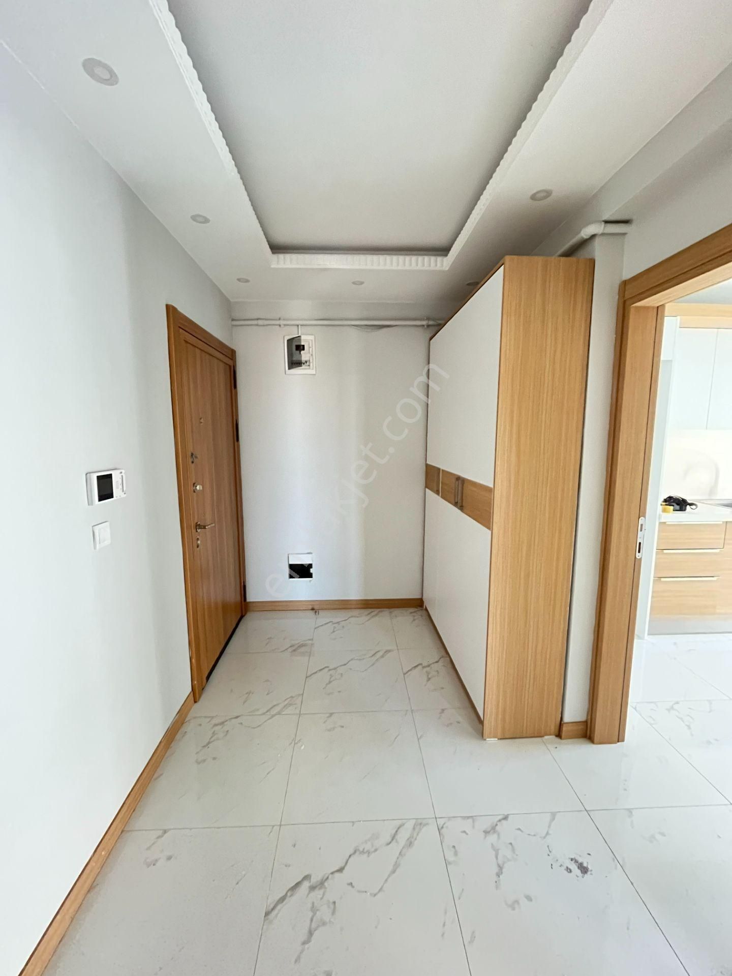 Büyükçekmece Atatürk Mah Sıfır Lüks Butik Sitede Kiralık 2+1 Daire