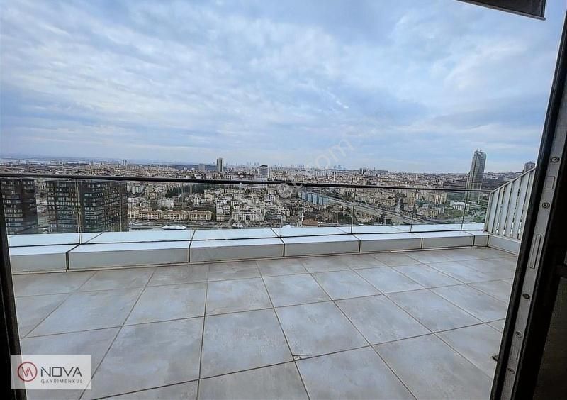 Evim Kadıköy Deniz Manzaralı Büyük Teraslı 3.5+1 Emsalsiz Daire