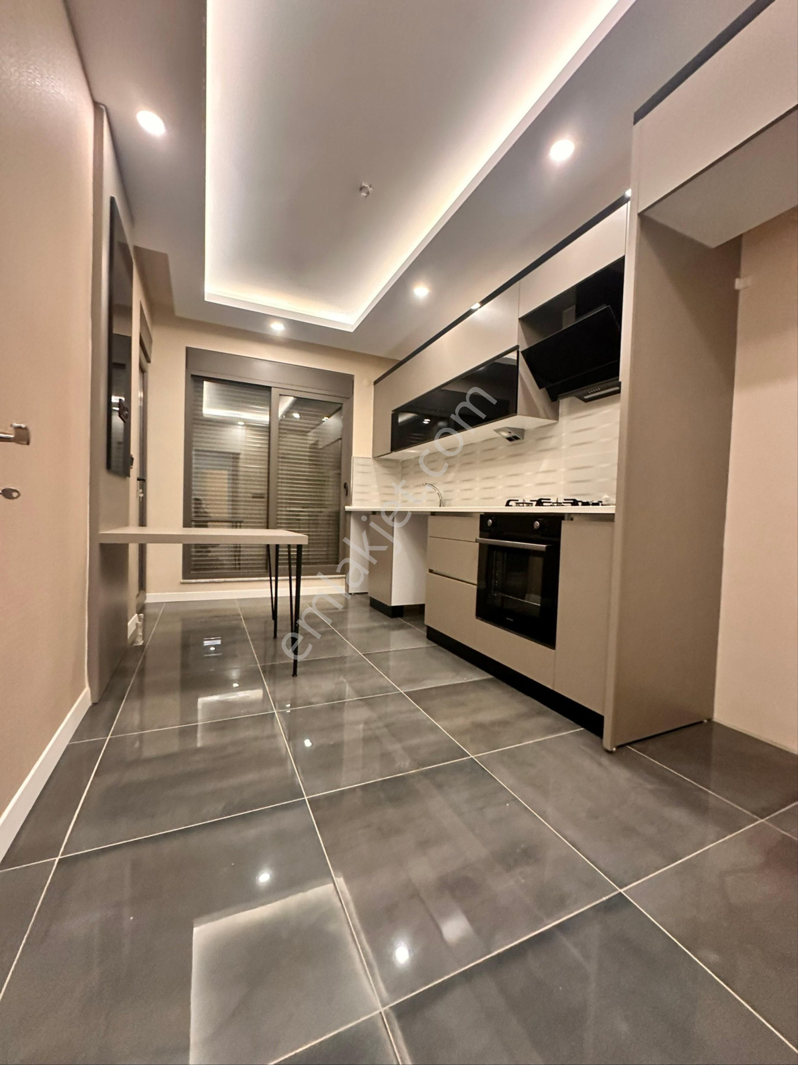 Antalya Kepez Fevziçakmak Da Ultra Lüx 3 Kat 3+1 135 M2 Arakat Havuzlu Asansörlü Satılık Daire