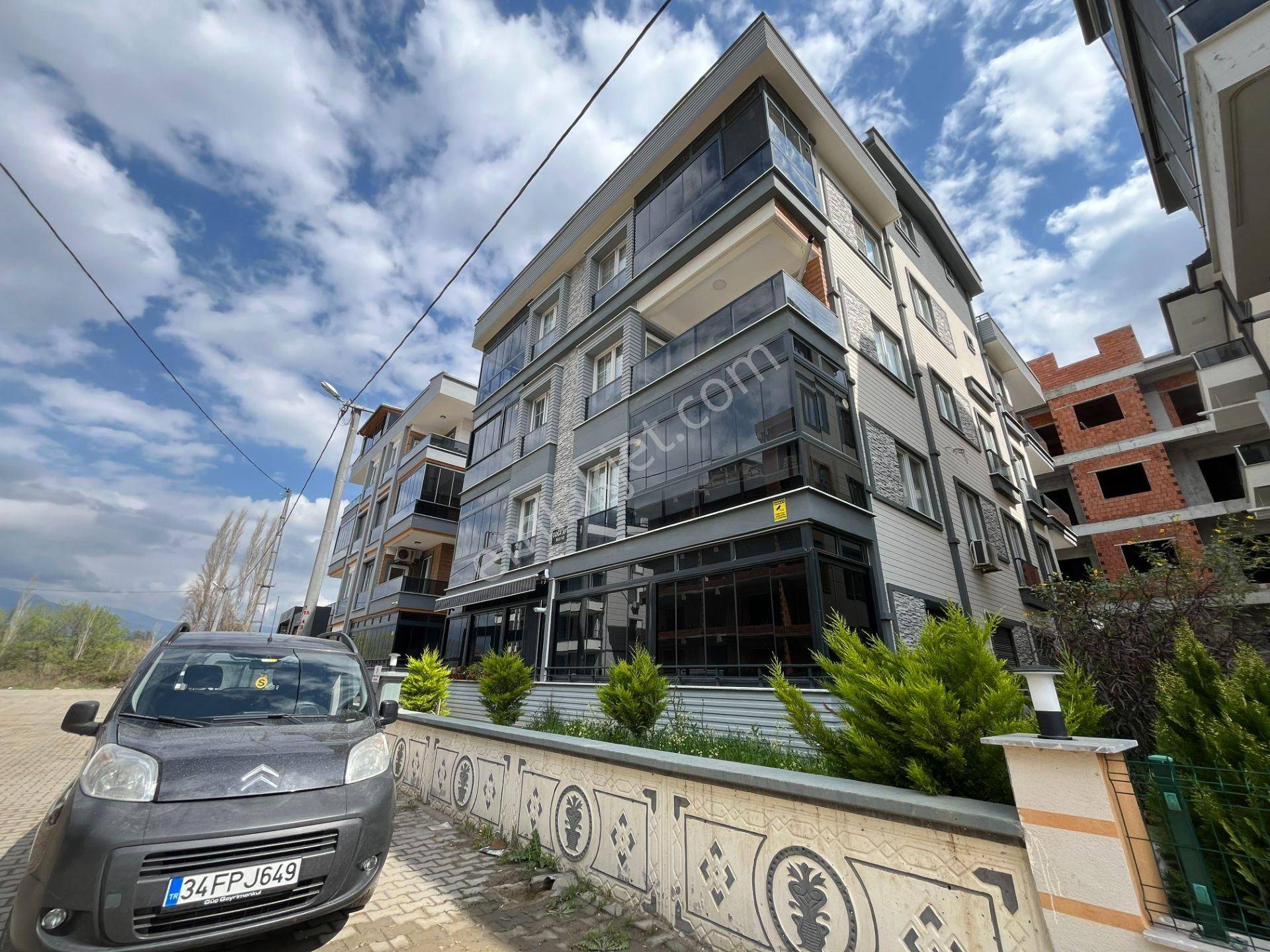 🔴tek Yetkili Güç'ten Akçay'da 3 Yaşında Cam Balkonlu Lüx Satılık 1+1 Daire
