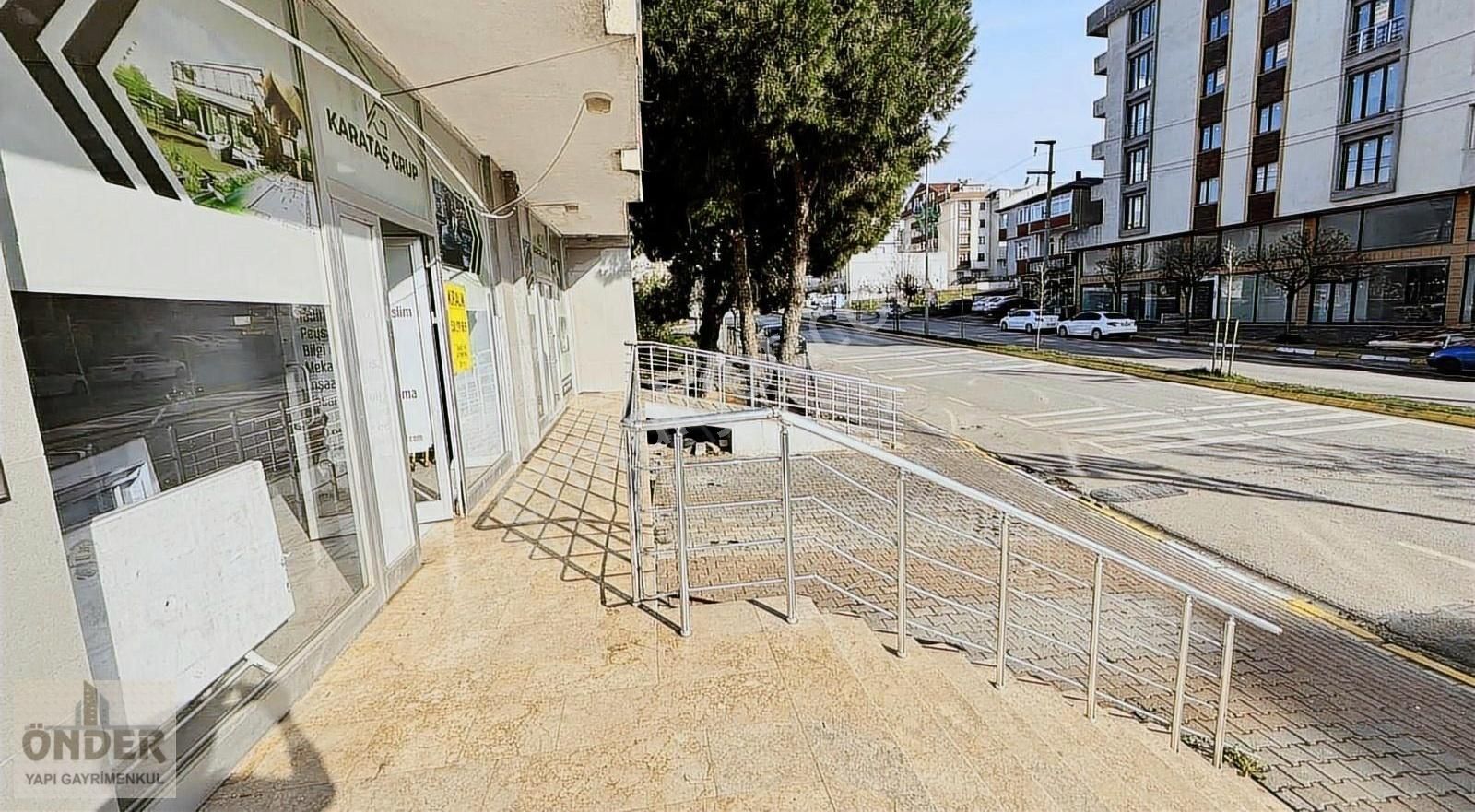 Otoban Bağlantı Yolu Üzeri Cadde Üstü Kiralık 300 M Dükkan