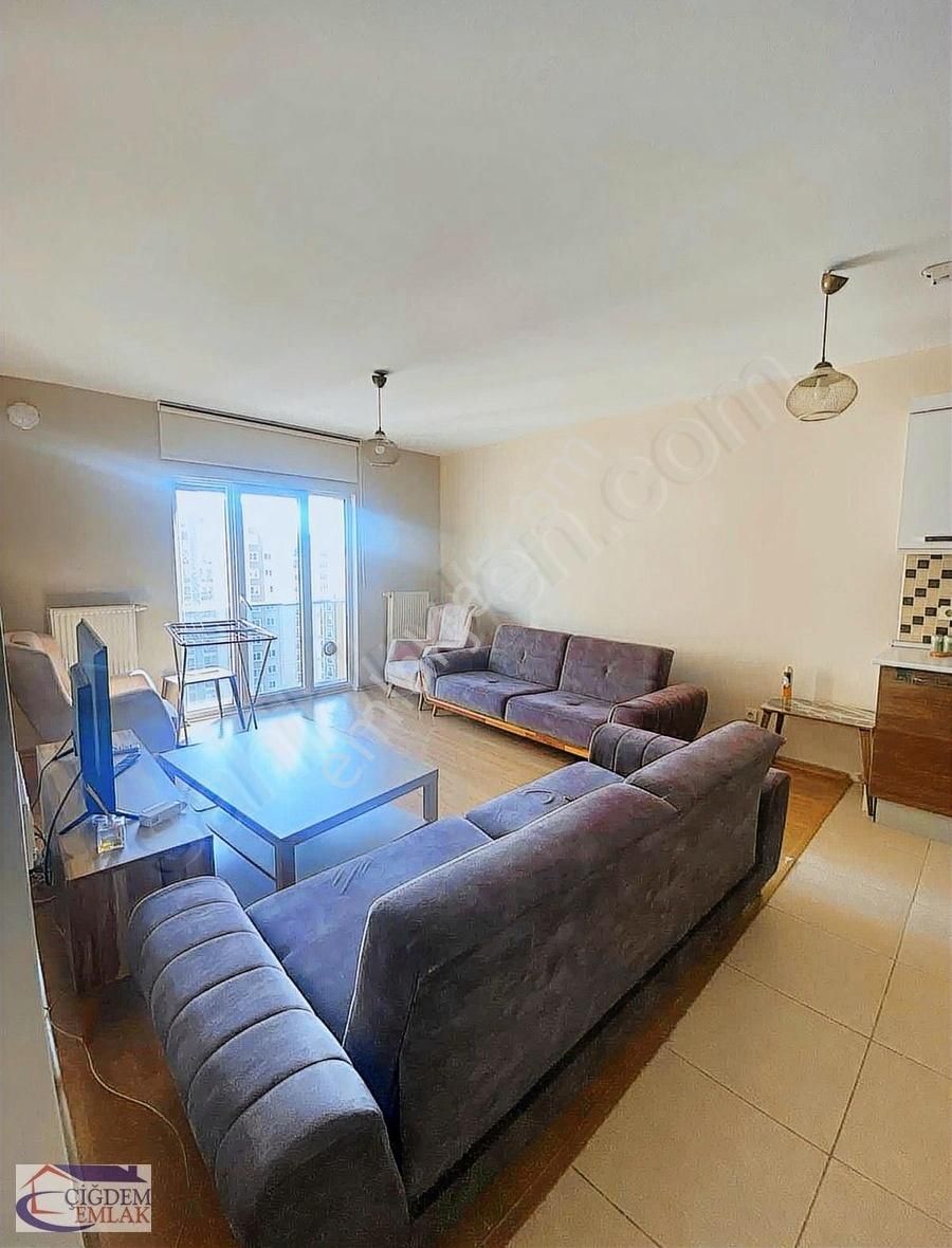 Sahilpark Evlerinde 1+1 Eşyalı Kiralık Daire
