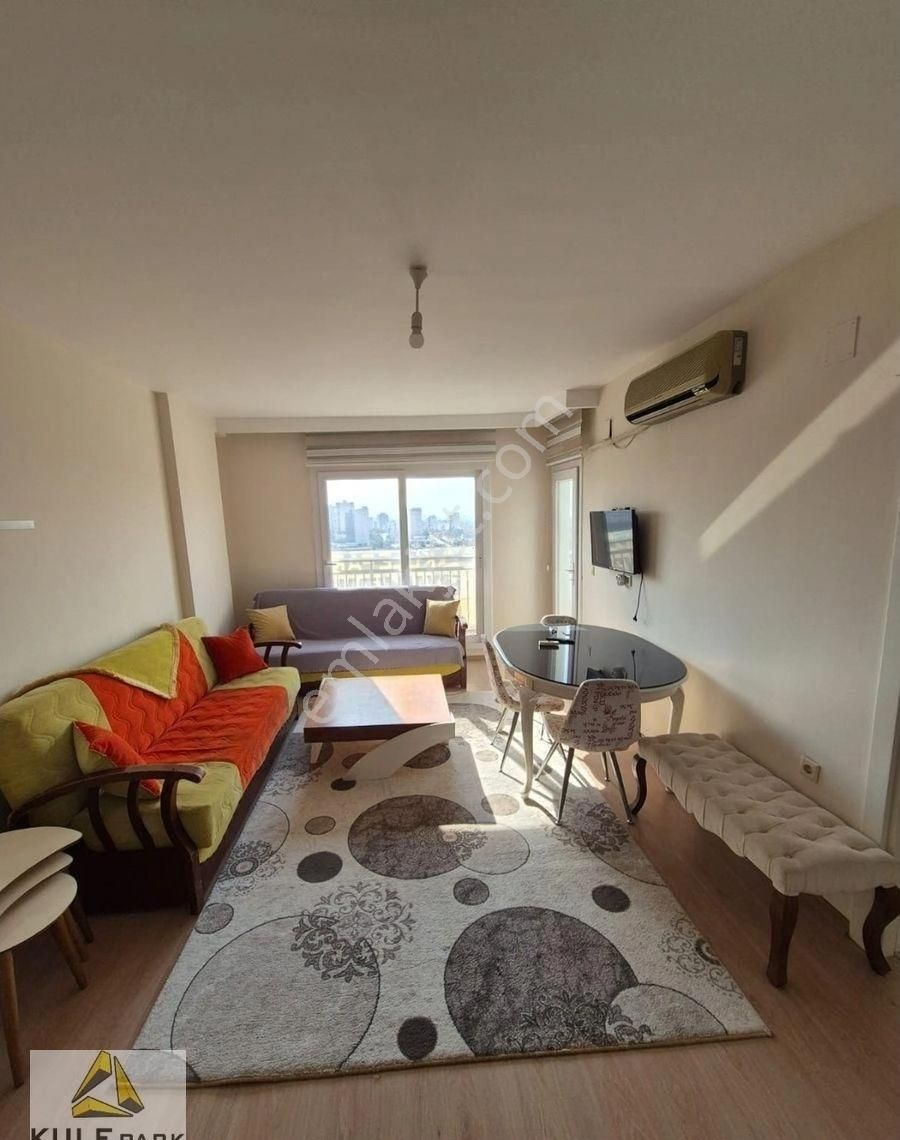 Gültepe'de 1+1 Full Eşyalı Cadde Üzerinde Az Katlı Kiralık Daire