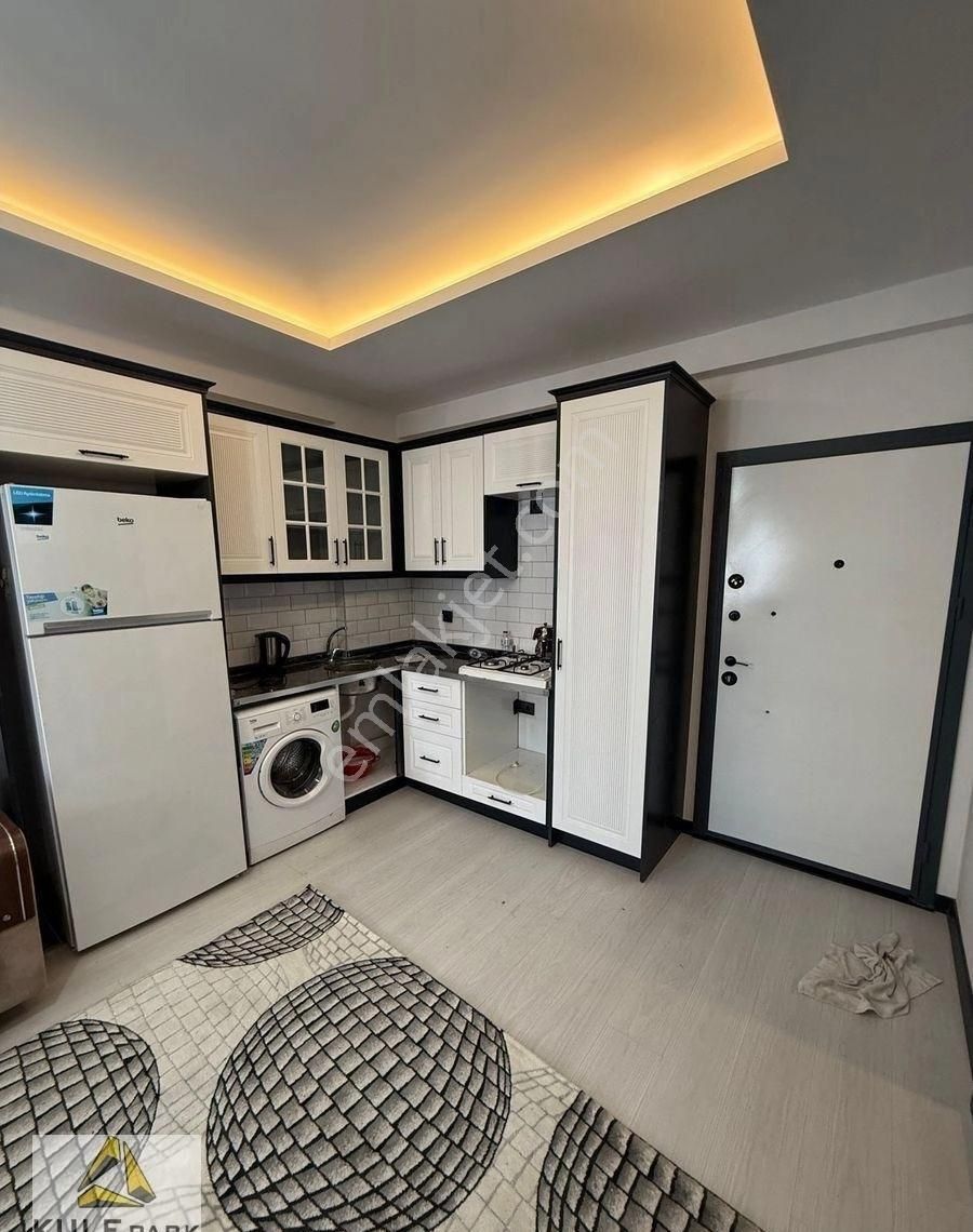 Kulepark Gültepe'de Full Eşyalı Caddeye Yakın Nezih Sitede 1+1 Kiralık Daire