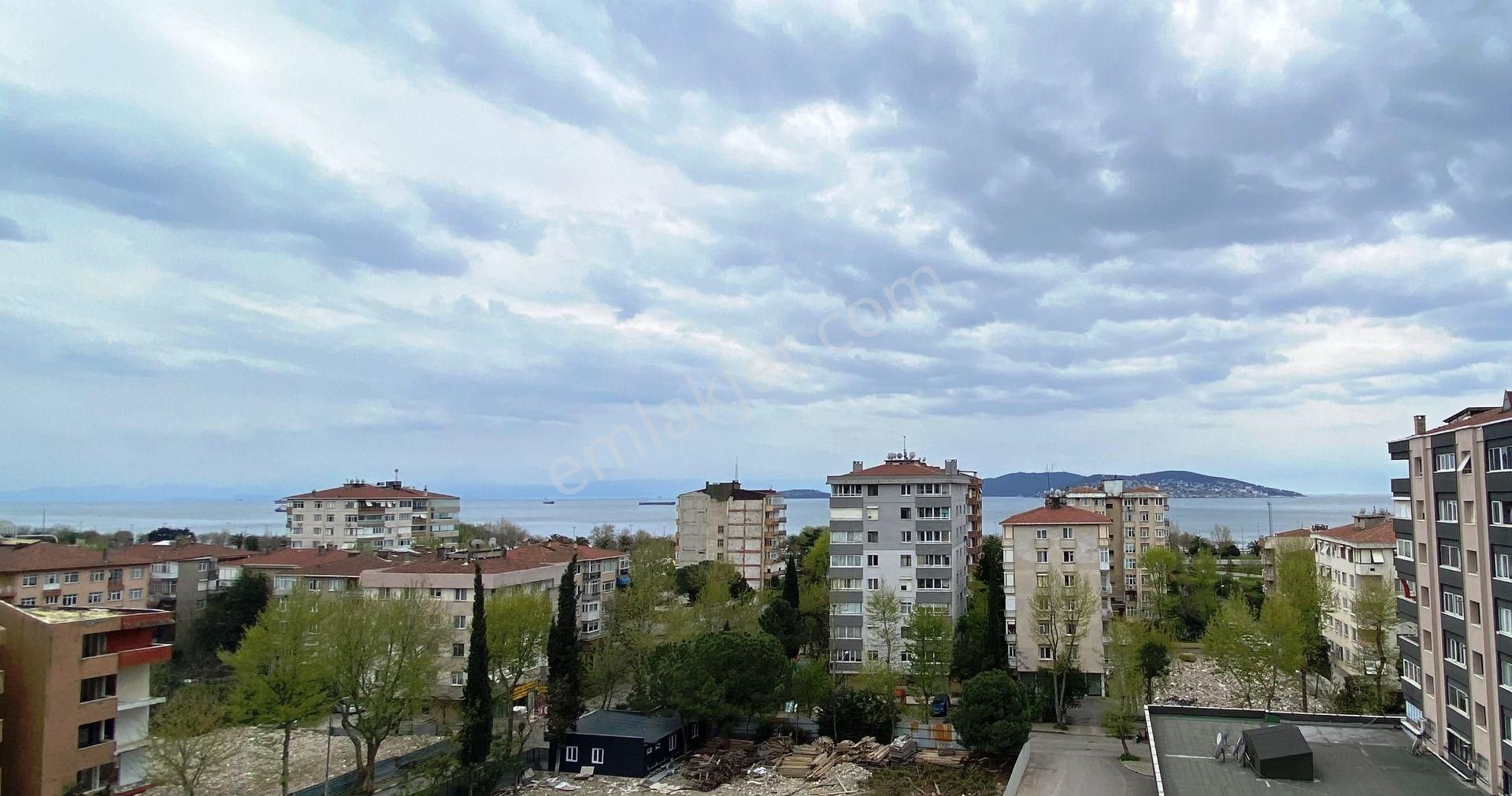 Dap Royal Towers'da Deniz Manzaralı 4 Balkonlu 280m2 Kiralık 3+1