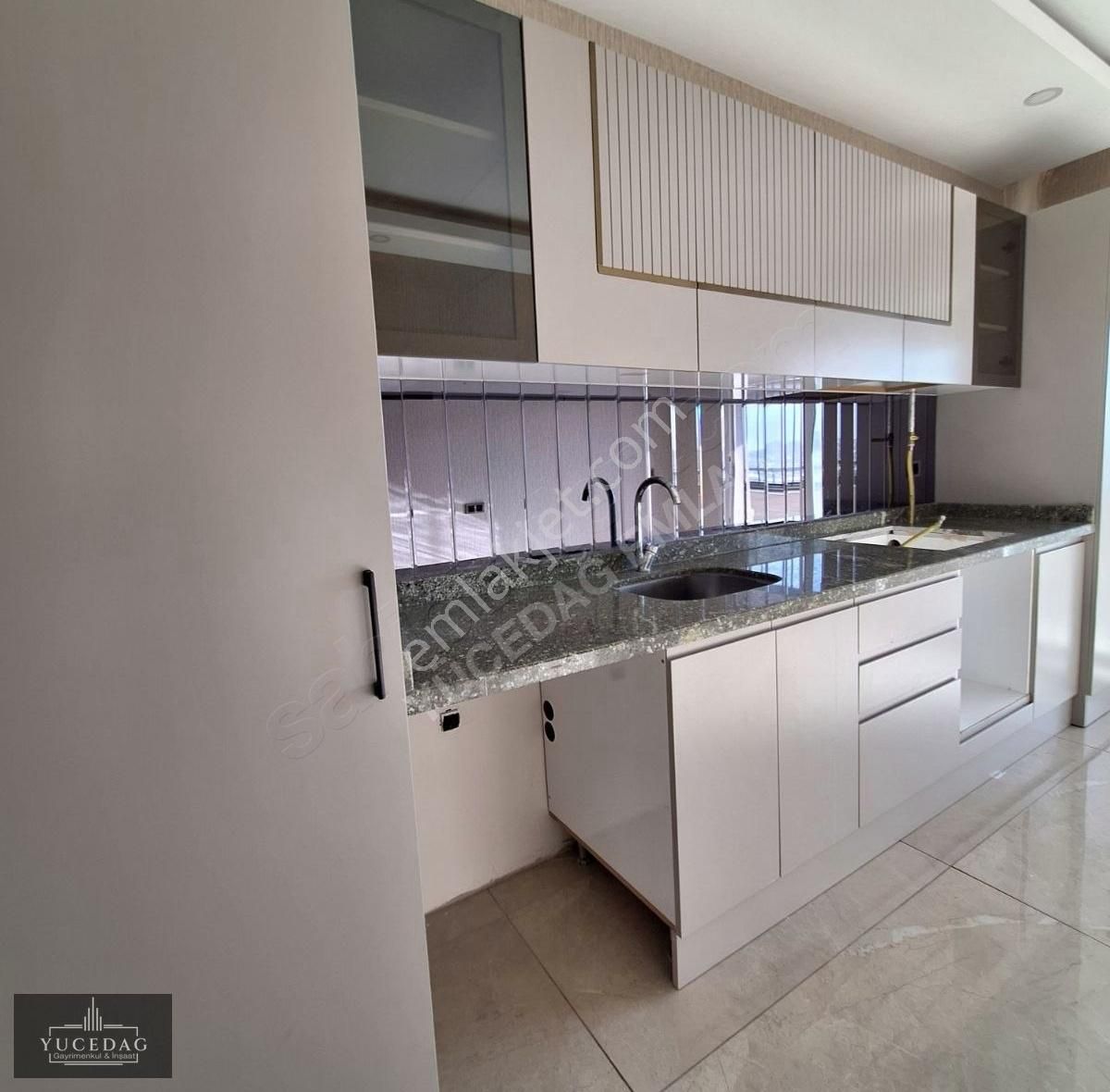 Gaziantep Şehitkamil Beykent Mah. Ultra Lüks 2+1 Kiralık Daire..