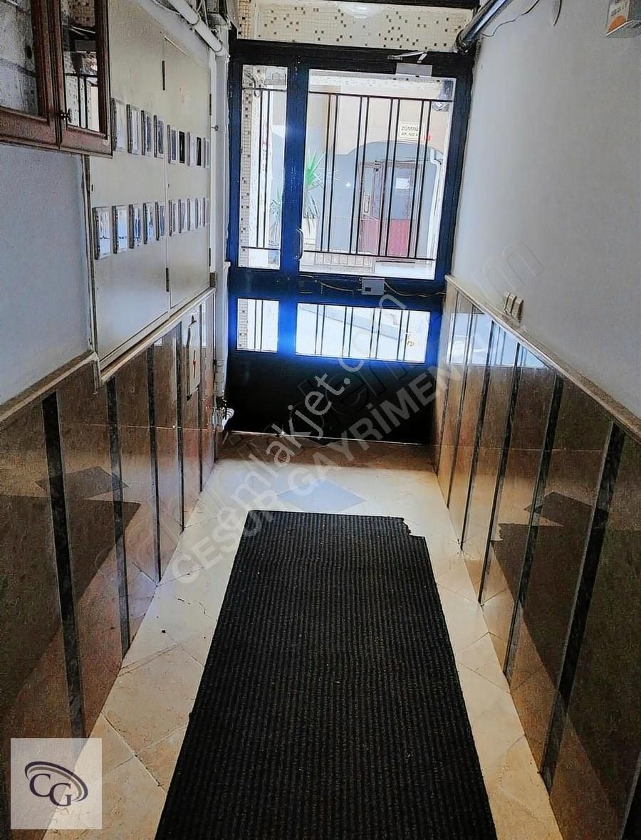 Şişli-fulya Bayırı Sokak'da Kiralık 4. Katta Boş (3+1)daire