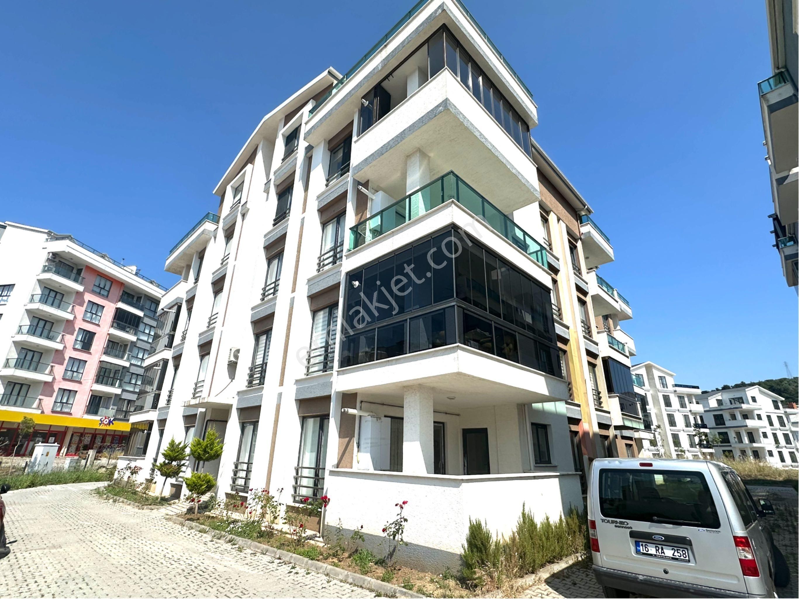 Tırpan Gayrimenkulden Halitpaşada 2+1 110m2 Site İçi Havuzlu Sıfır Daire