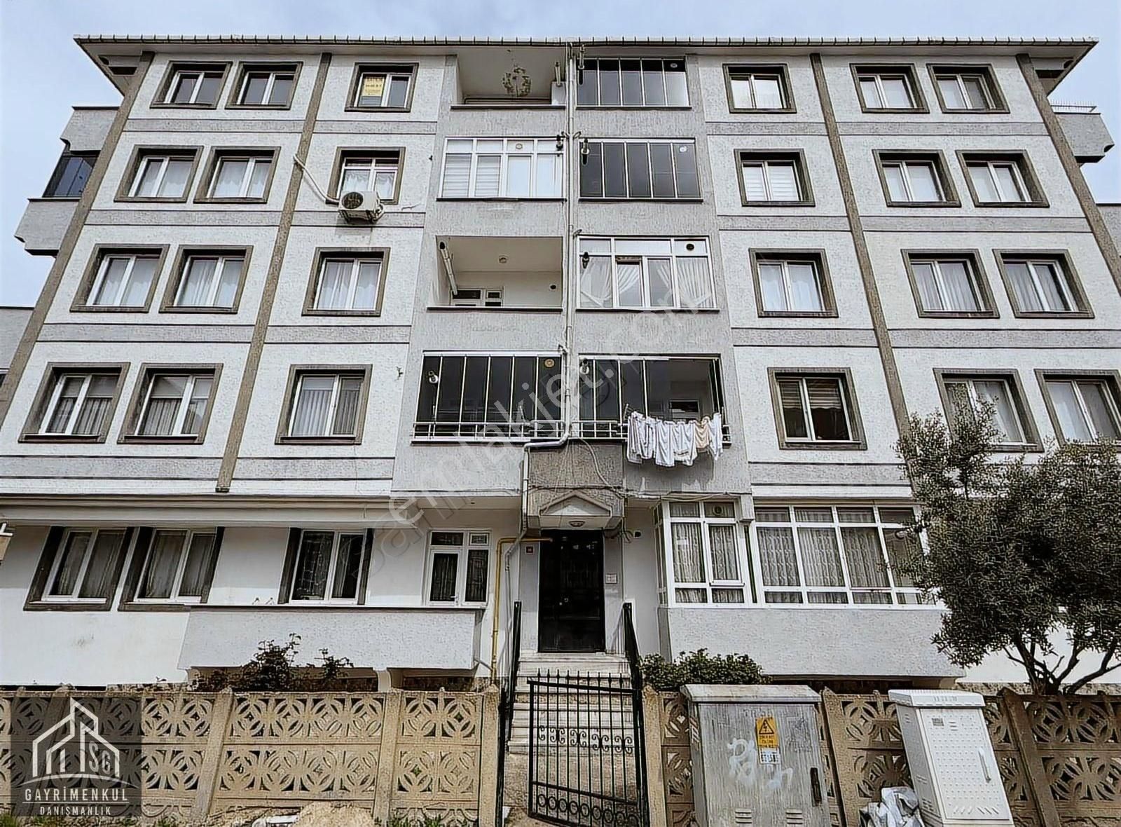 Sg Gayrimenkul'den Hürriyet Mahallesinde 3+1 Satılık Geniş Daire