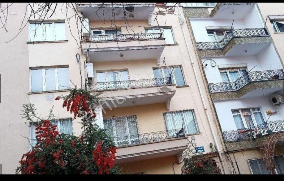 Çankaya Siyasal Bilgiler Fakültesi Yakını Metro Yakını Ara Kat Sıfır Full Yapılı Kiralık Daire