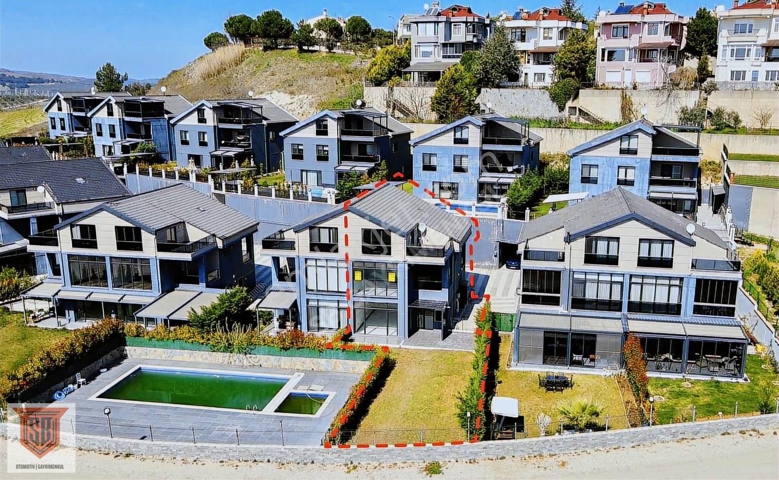 Sb Gayrimenkul'den Mudanya Mürsel'de Kiralık 5+1 Tripleks