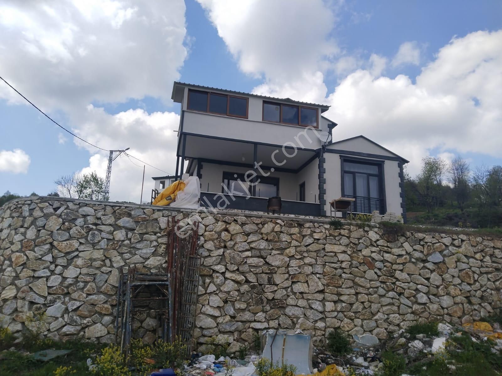 İznik Kutluca Mh.de Doğa İle Başbaşa Kalabileceğiniz Villa - Görsel 5