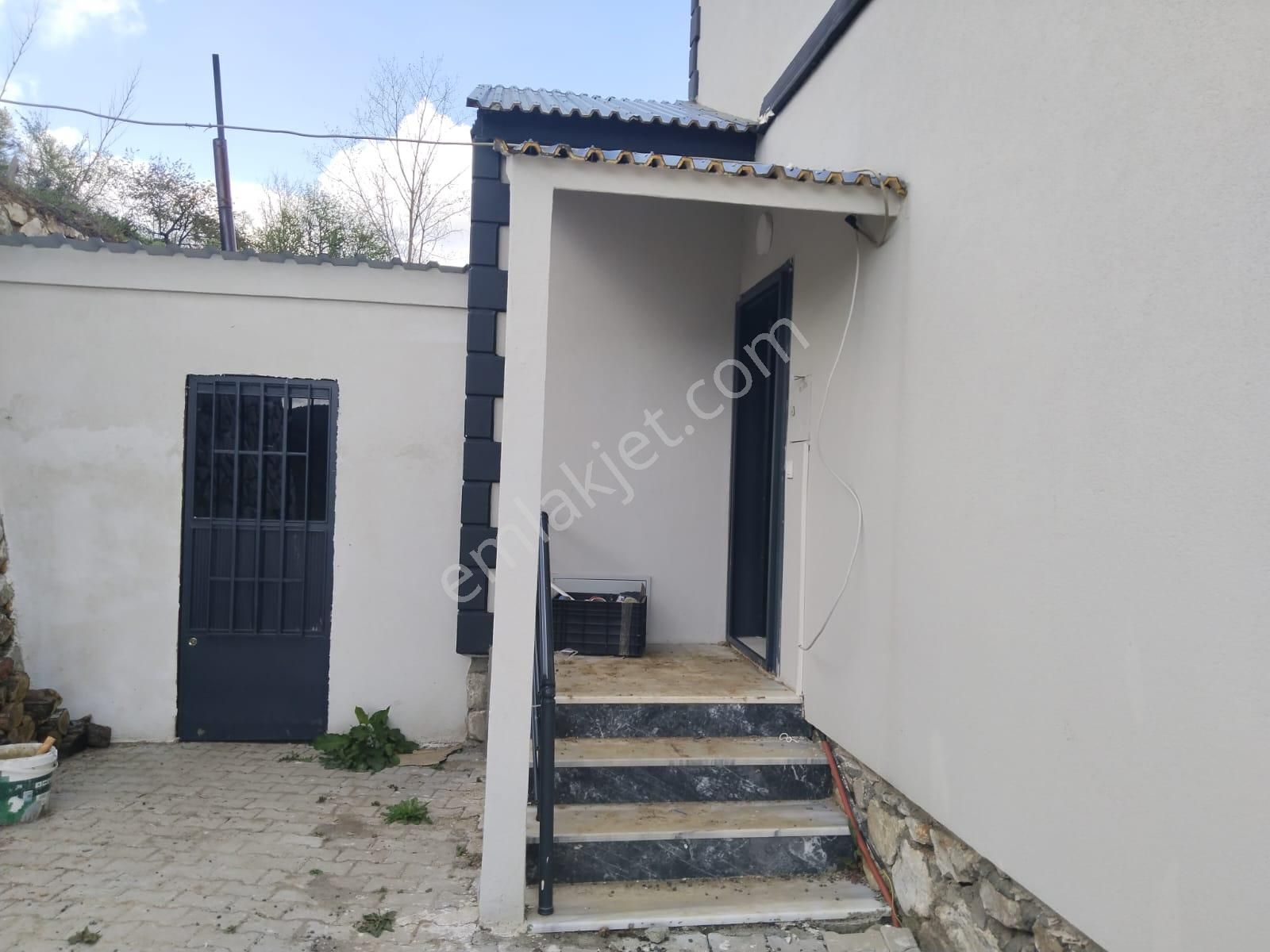 İznik Kutluca Mh.de Doğa İle Başbaşa Kalabileceğiniz Villa - Görsel 4