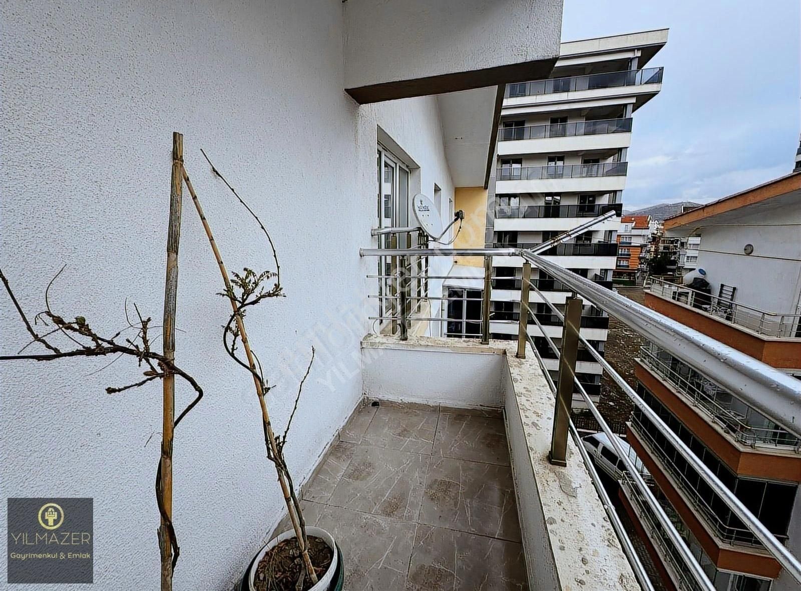 Yılmazer'den Caddede Köşe Başı Masrafsz Kelepir Fiyat Çift Giriş - Görsel 10