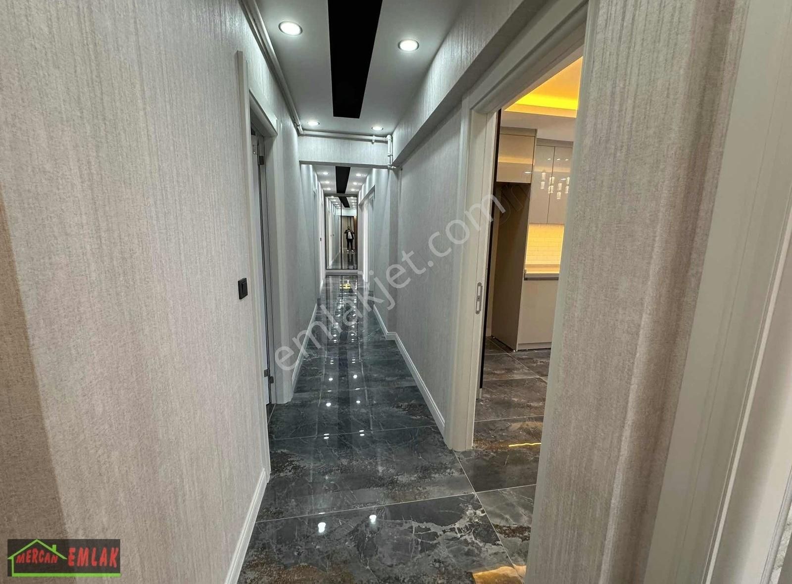 Beylidüzü Adnan Kahvecide Sitesinin En Güzel Yerinde - Görsel 16