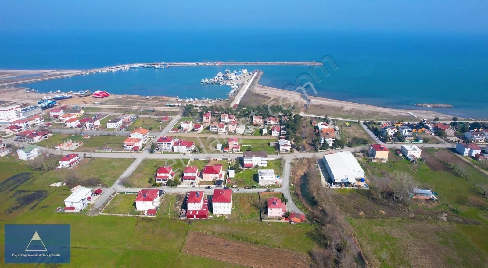 Dereköy Sahilde Satılık Parsel