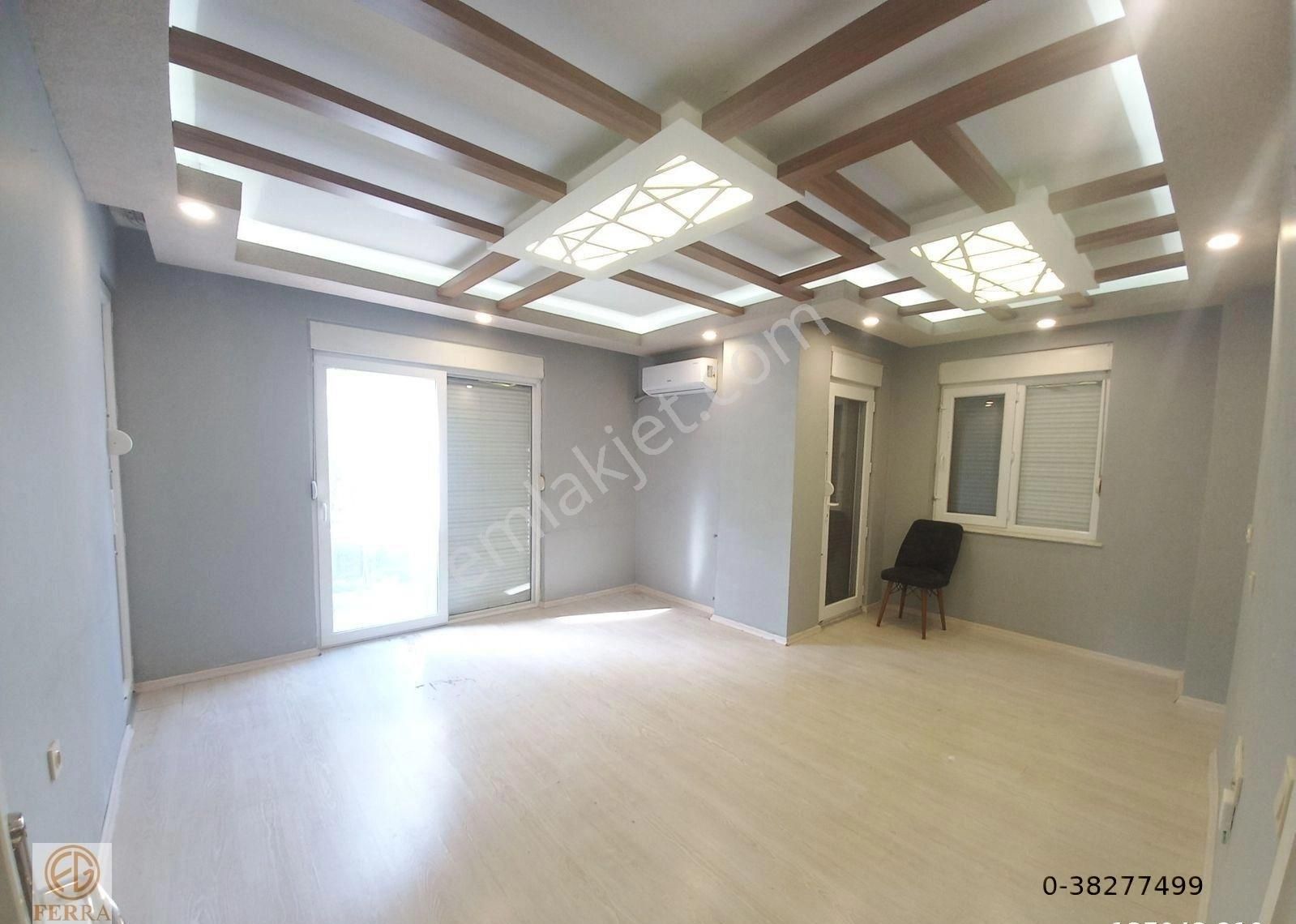 Erenköy Mahallesi Tramvay Yakını Y.giriş 2+1 85m2 Satılık Daire