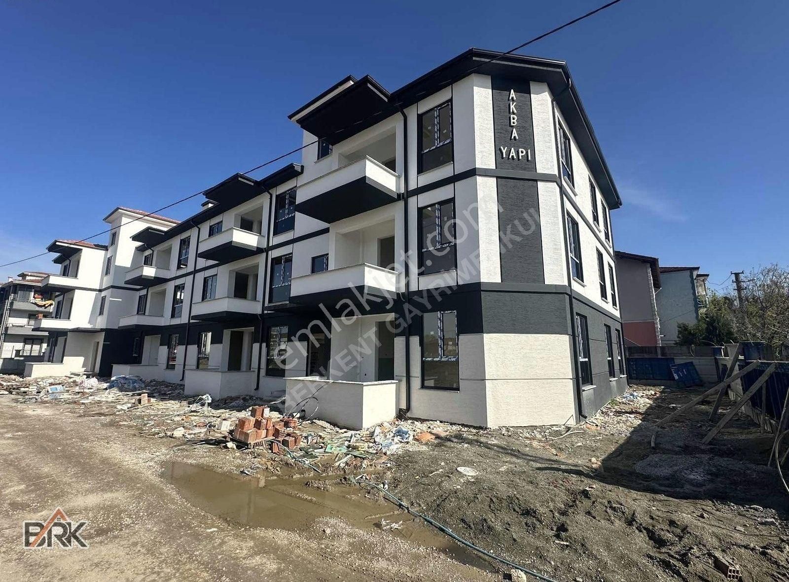 Berkent Gayrimenkul'den Güneşlerde Ebeveyn Banyolu 3+1