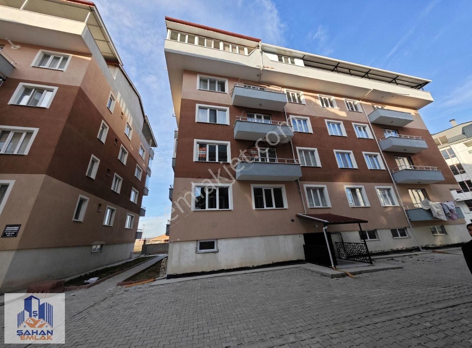 Şahan'dan Bölcekte Kiralık Sıfır Geniş Arakat Daire