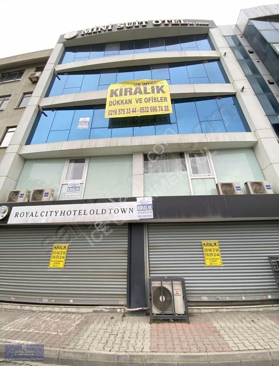 Kadıkoy Belediyesi Yakını Cadde Üstü 140m2 Kiralık Depolu Dükkan