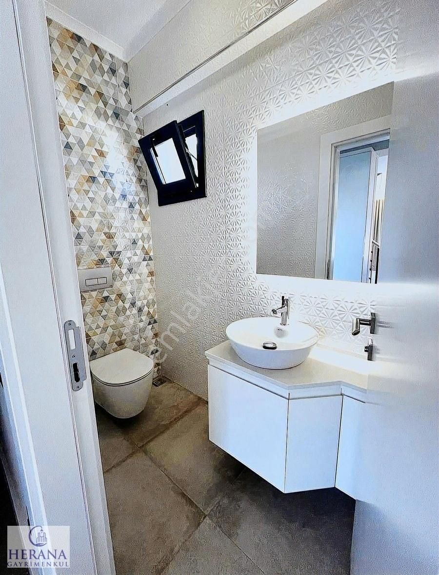 Plaja 250m Mesafede 400 M2 Arsa Payına Sahip Lüks Müstakil Villa - Görsel 13