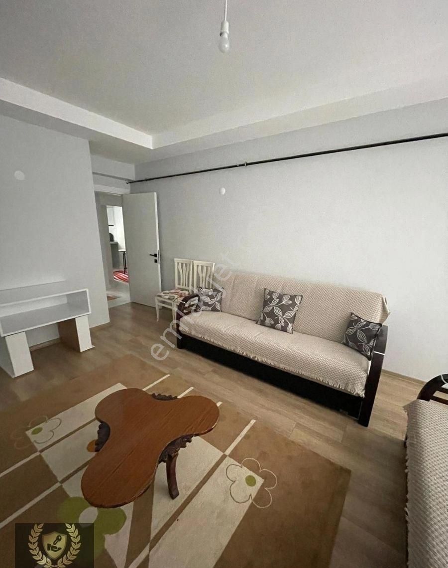 Anahtar Gayrimenkulden Paşamescit Mahallesinde 2+0 55 M2 Ara Kat Eşyalı Kiralık Daire