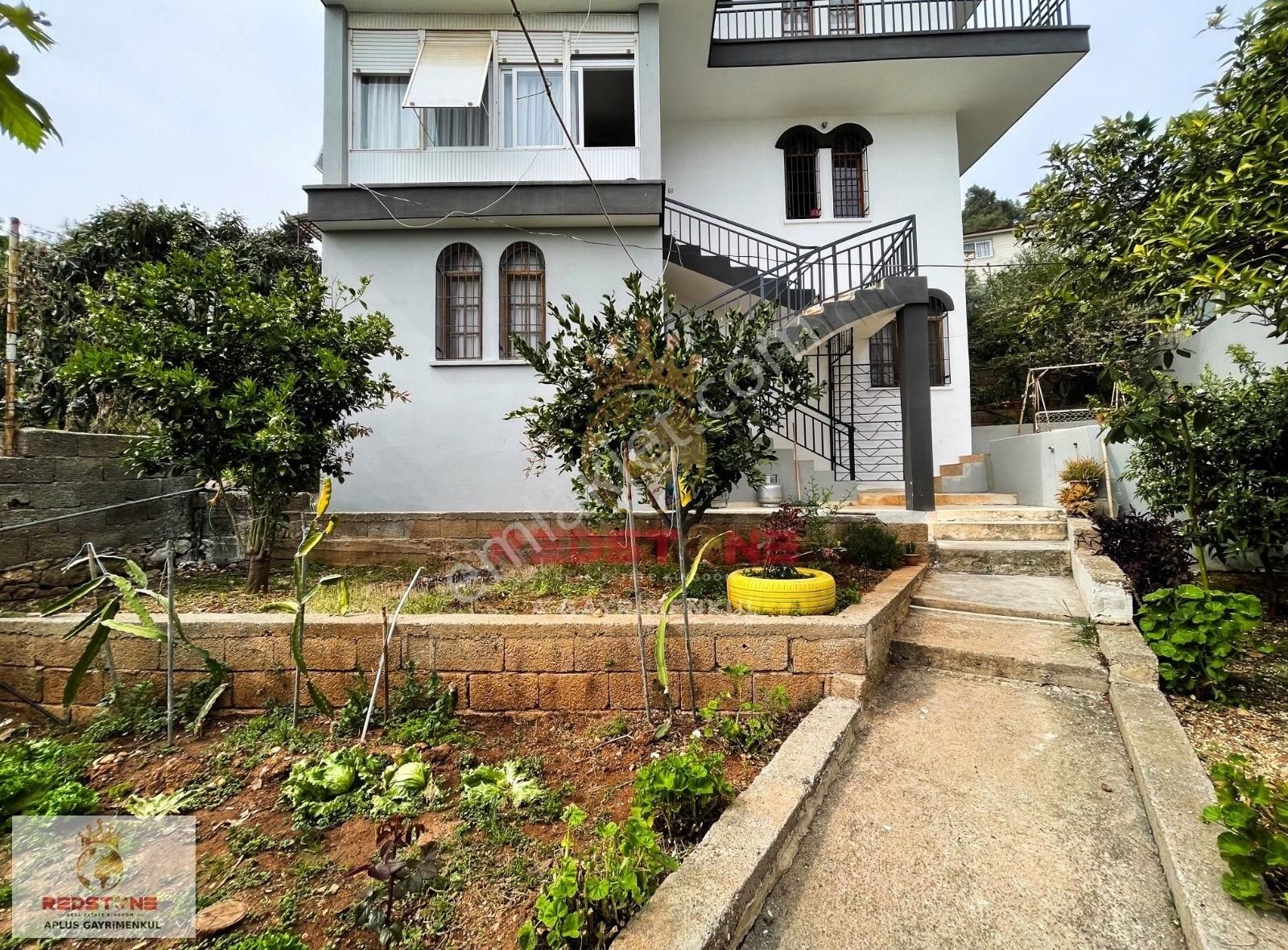 A Plus'dan Buluklu'da Satılık Trıplex Villa