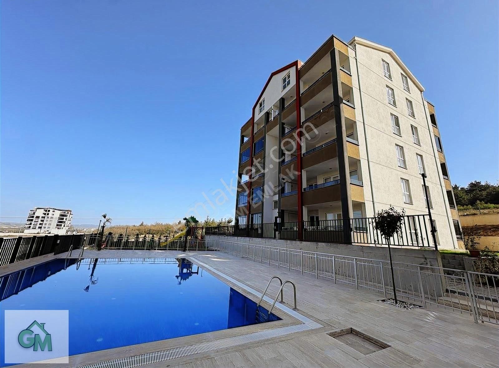 Gm'den Kayapa'da Havuzlu Sitede 3+1 Dubleks Kiralık Lüks Daire