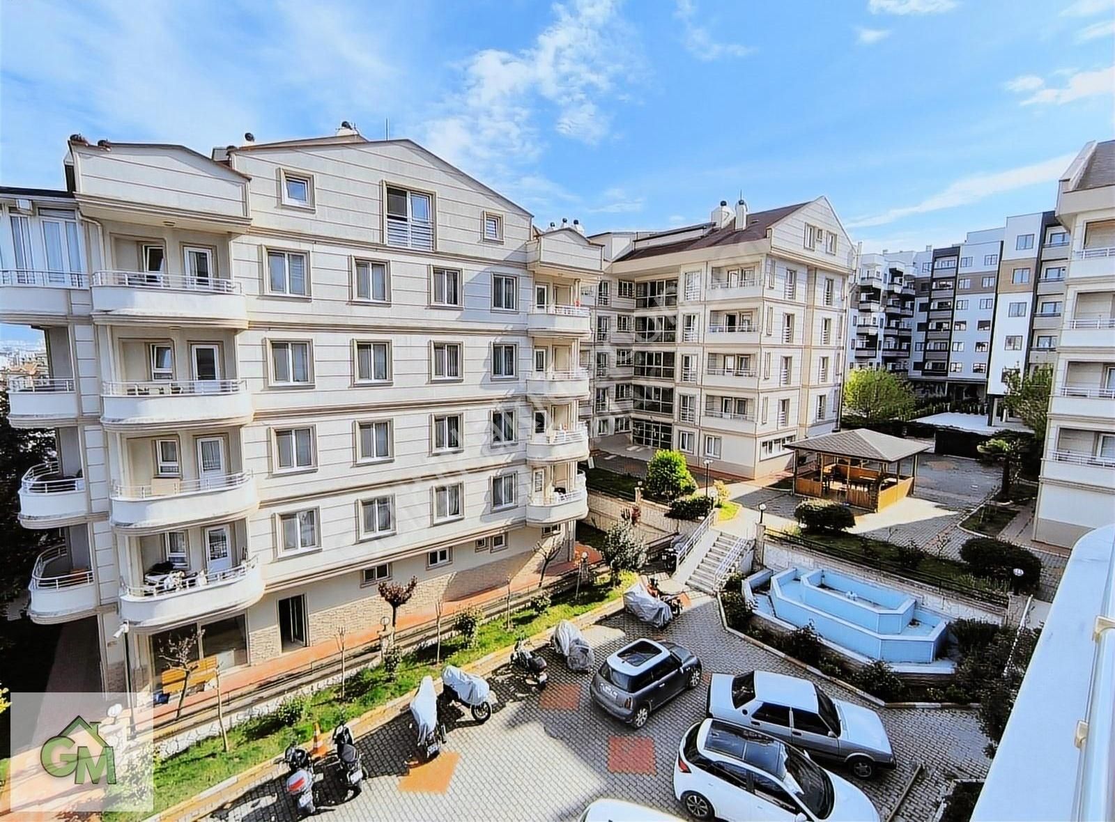 Gm'den Ege Sitesinde Kiralık 2+0 Ayrı Mutfaklı Eşyalı Daire