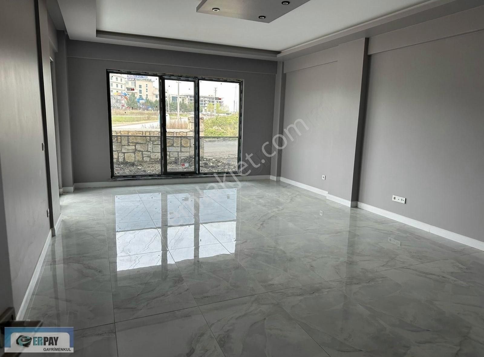 Erpay İnşaat'tan Yeniköy'de Araç-daire-dükkan Takaslı Villa