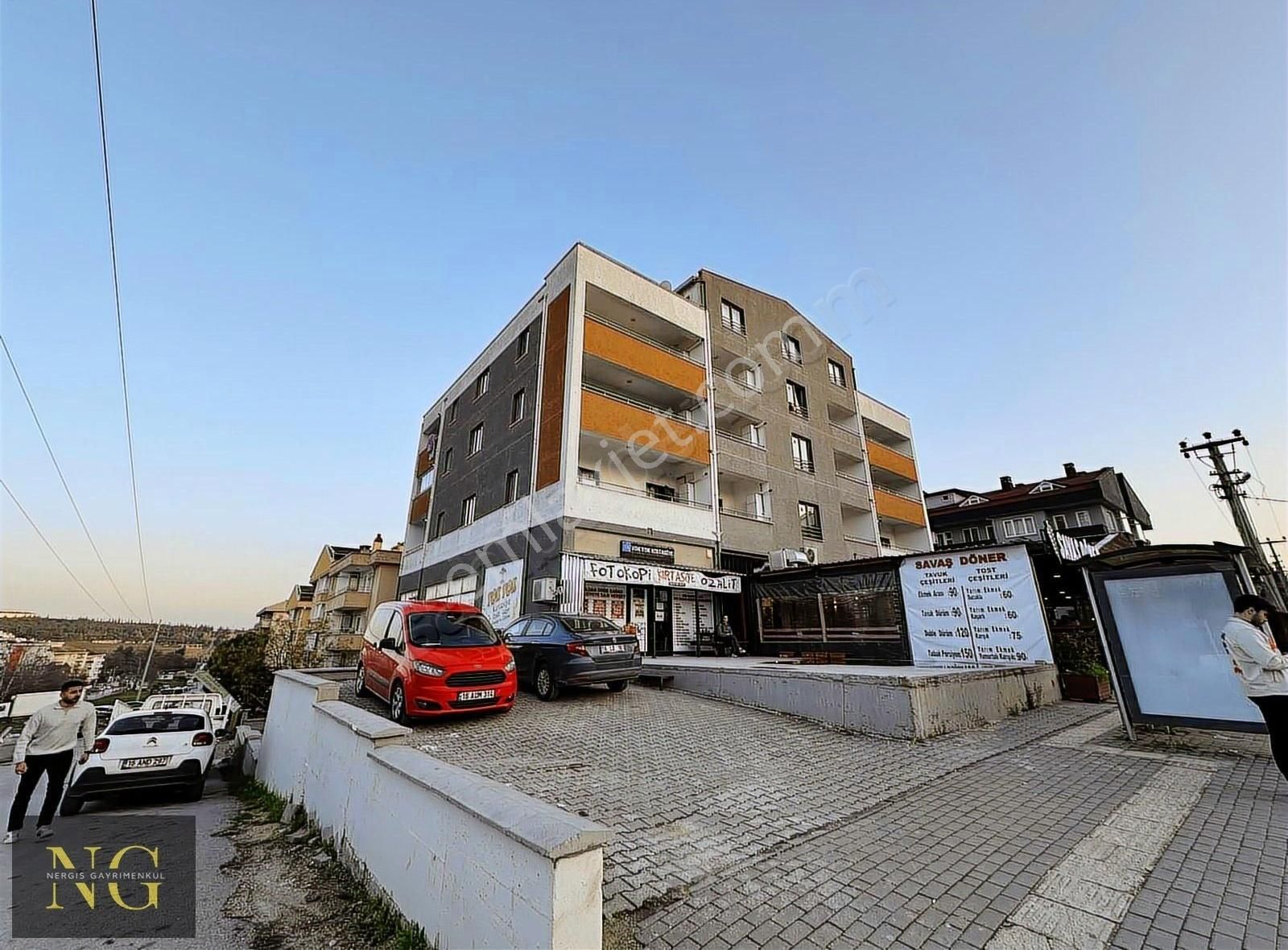 Nergisden Kiralık Merkezi Geniş Metre Kare Full Eşyalı Daire