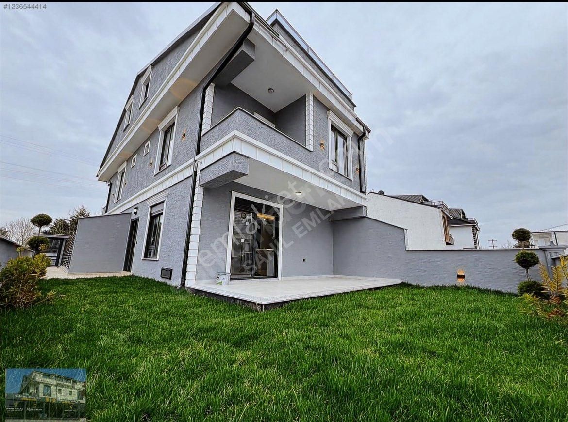 Sakarya Karasu Kocaali Mh. Müstakil Havuzlu Bahçeli Deniz Manzaralı Ultra Lüxs Villa