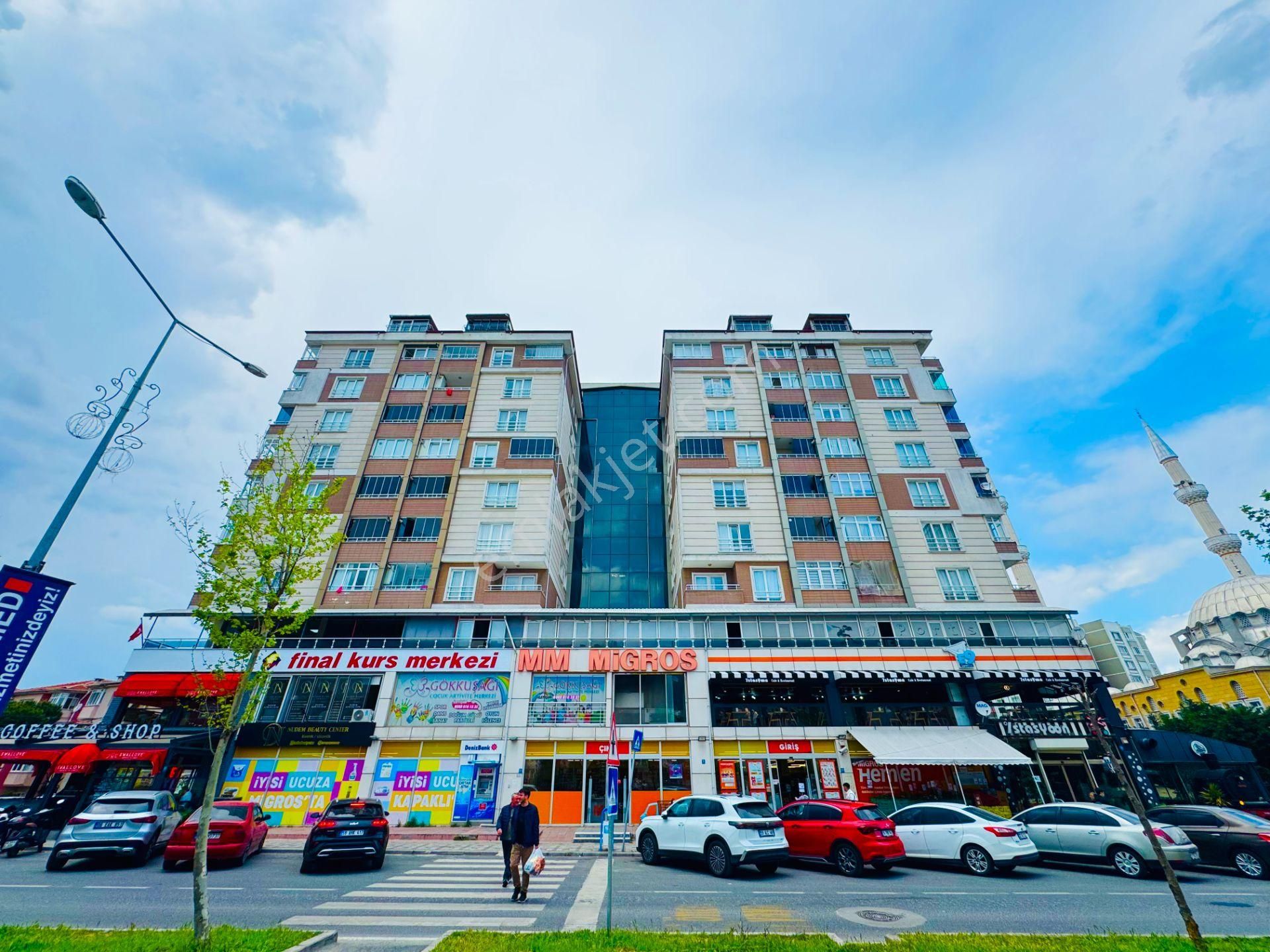 Güven'den Kapaklı'da Çarşı İçinde Ebeveyn Banyolu 2+1 Daire