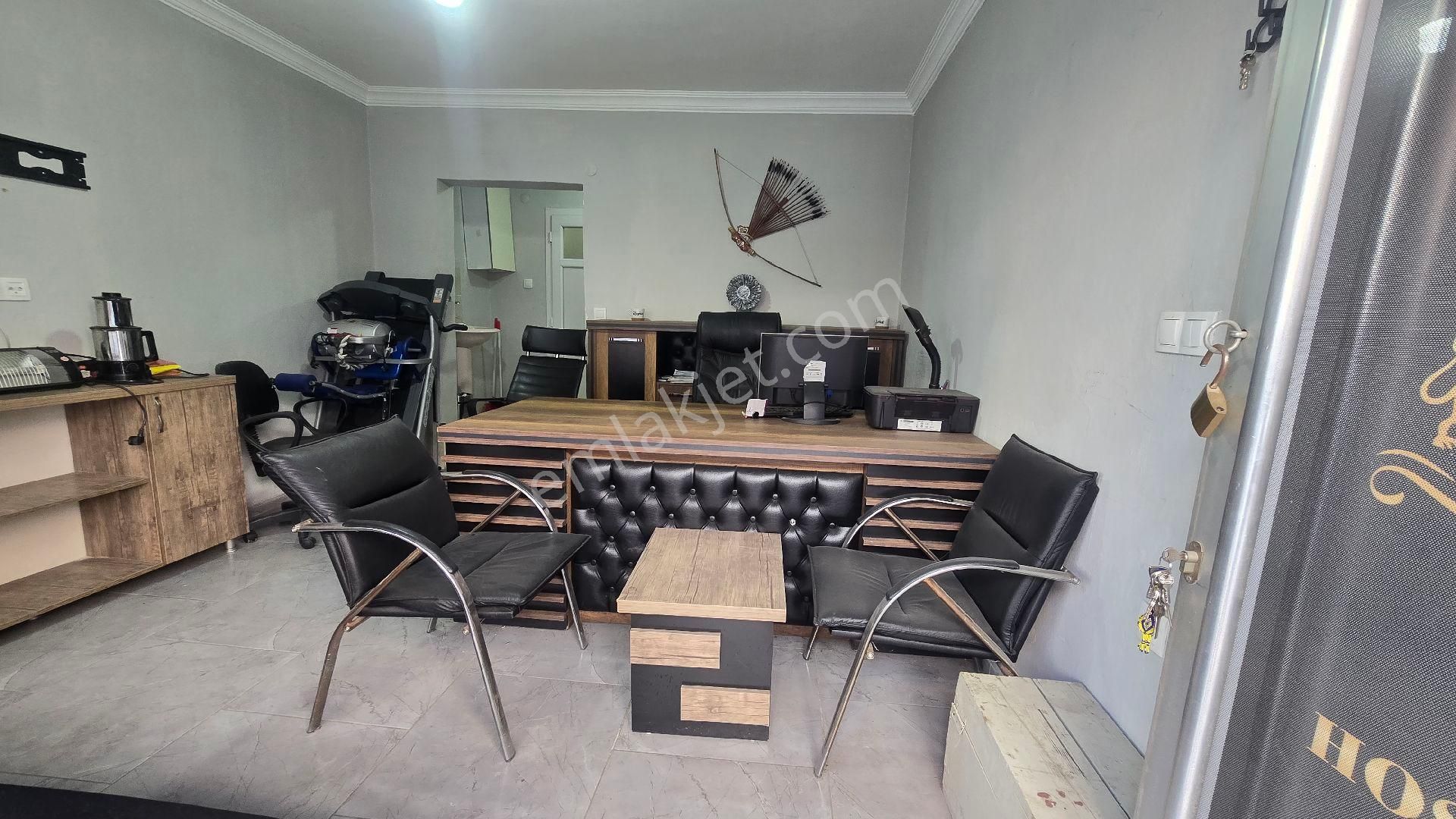 Buca Göksu Mah.de İnkilap İzban Karşısı Kiralık Dükkanlar
