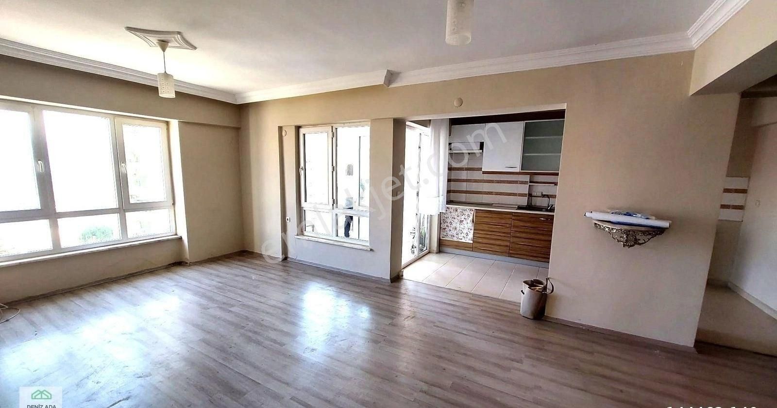 Kuşadası Değirmendere Kumru St. 2+1 Arakat Kiralık Daire