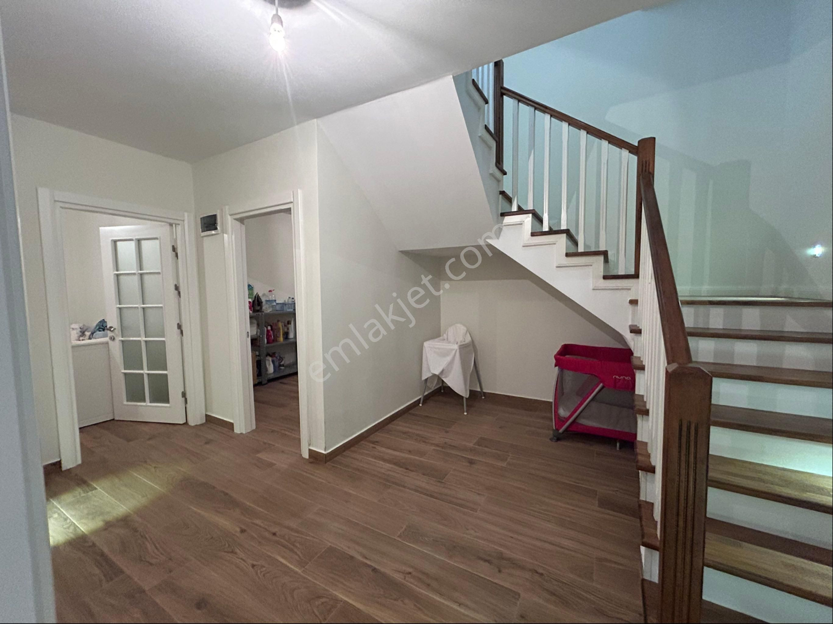 C21 Loca'dan Altınoluk Müstakil 8+1 Havuzlu Villa - Görsel 26