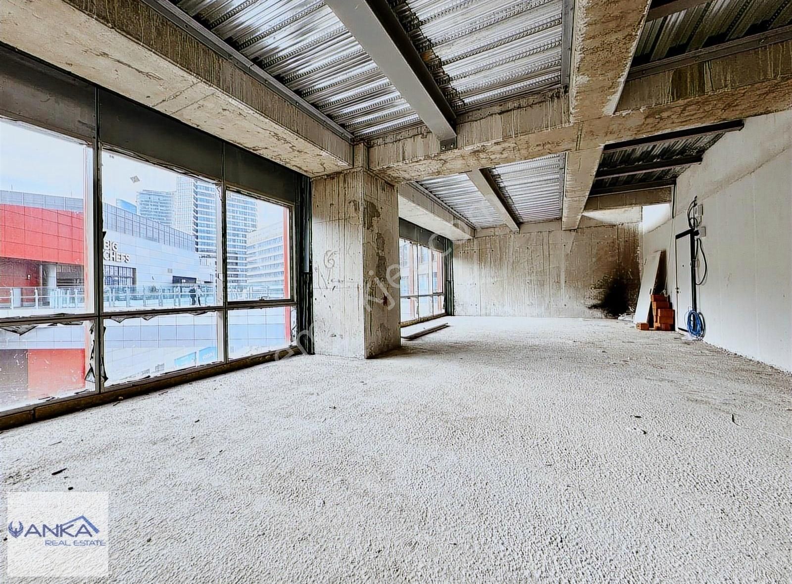 Anka Real Estate/metropol İstanbul 352 M2 Dubleks Satılık Daire