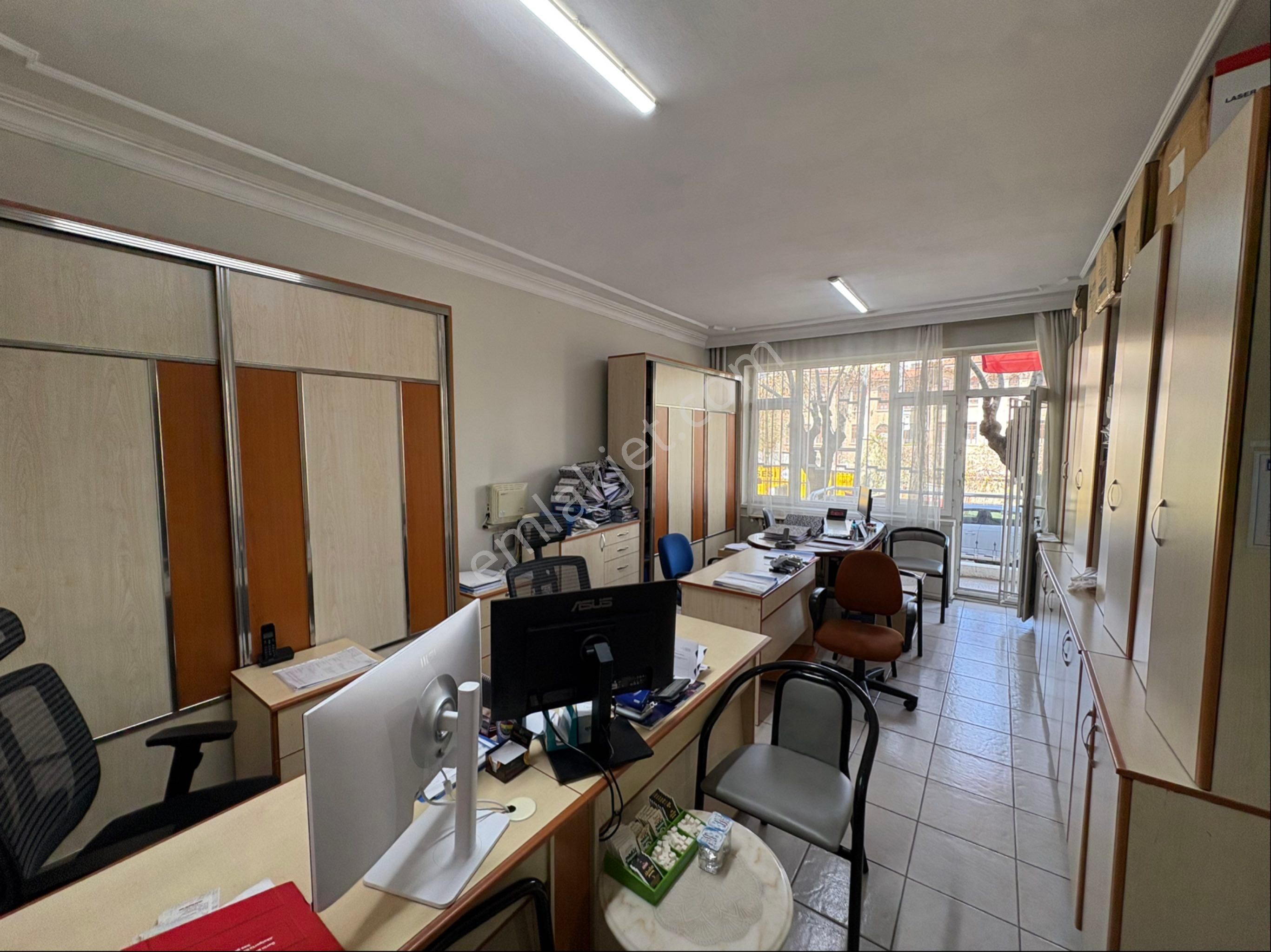 Dumlupınar Mahallesi Afyon Lisesi Arkası Satılık 3+1 Daire - Görsel 8