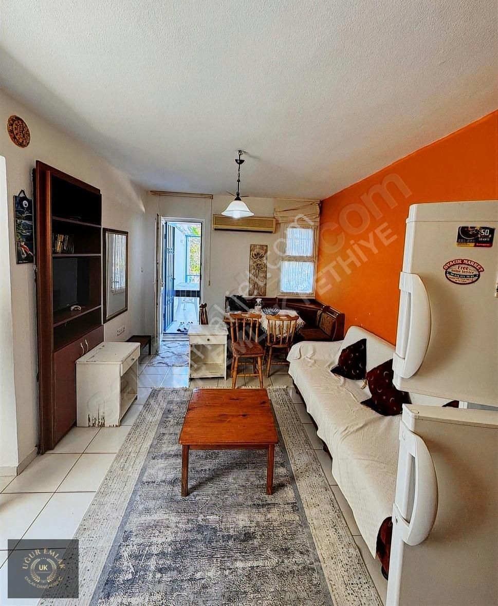 Uğur Emlaktan Ovacıkta Bitişik Nizam Dubleks 2+1 Kiralık Villa